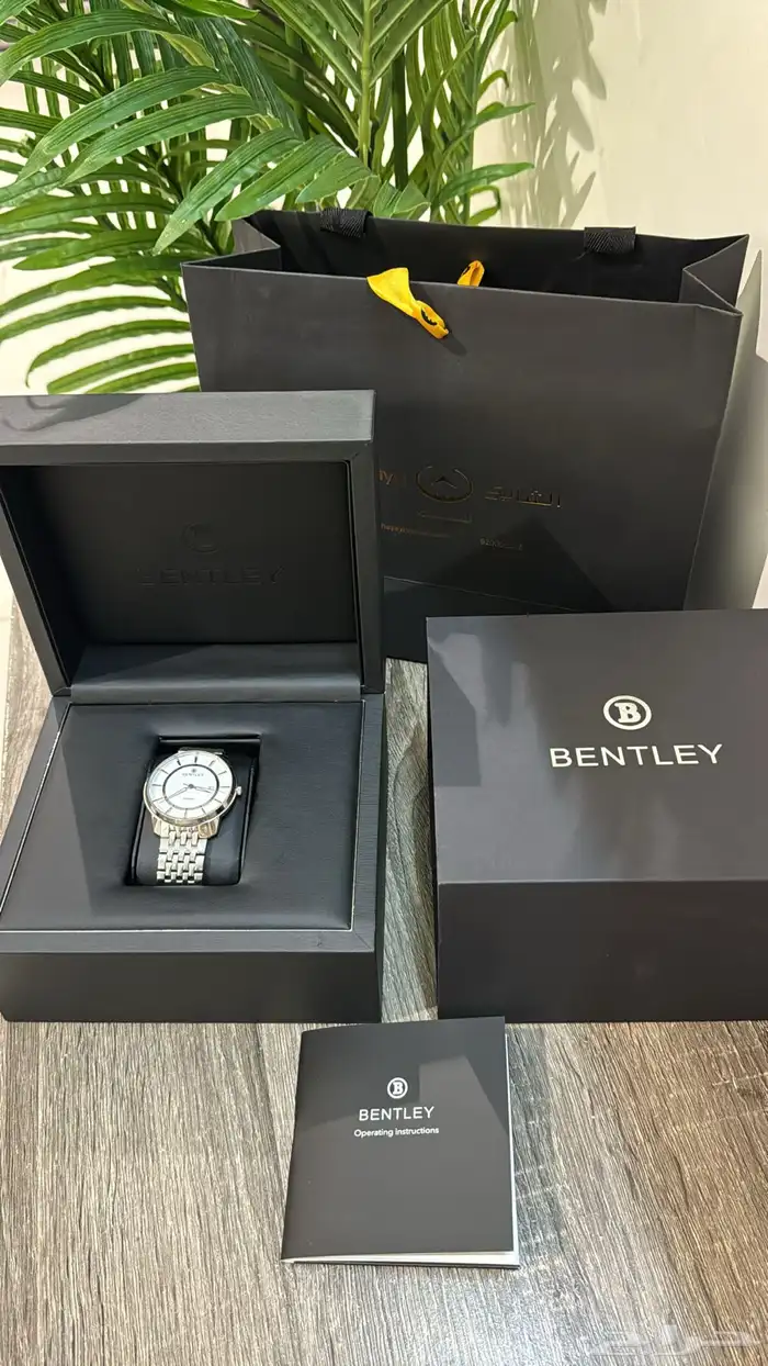 للبيع ساعة بنتلي 4