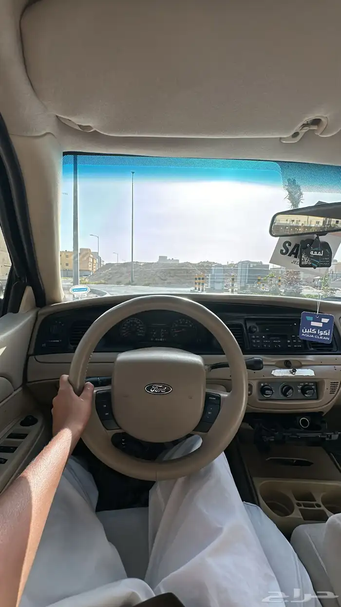 فورد بوليسي 2011 3