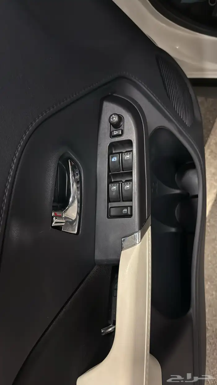 تويوتا راش 2023 فل كامل S 12