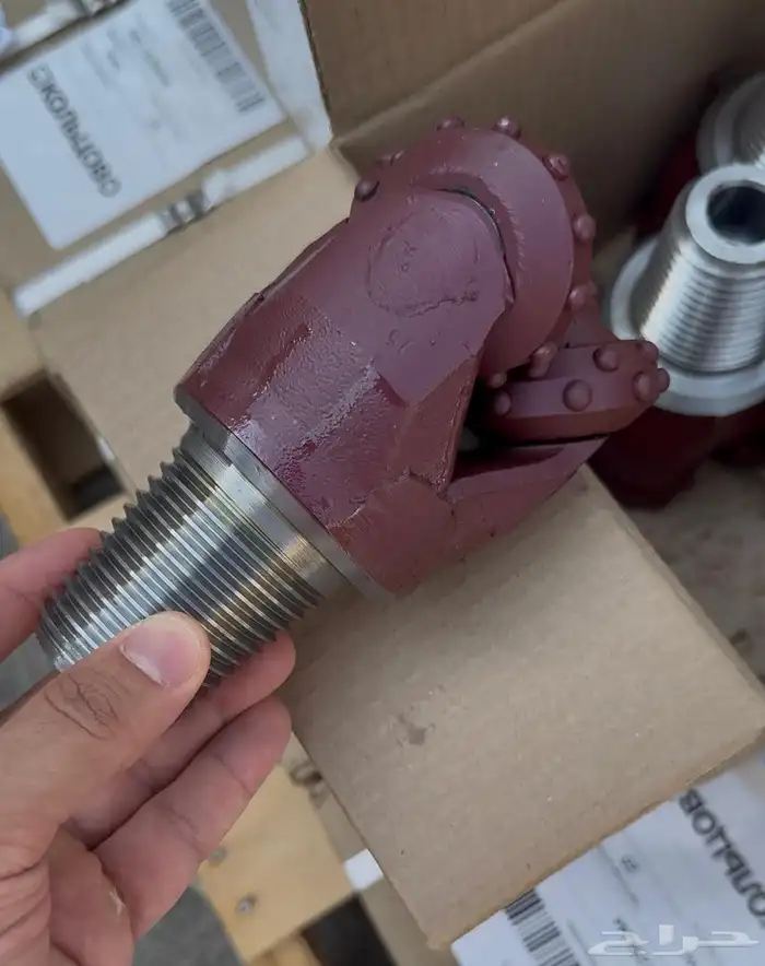 متوفر بجميع الاحجام والانواع والمقاسات Available in all size 4