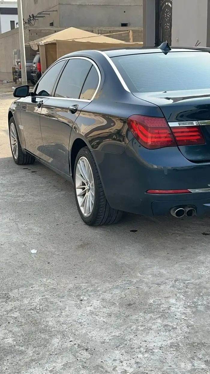 للبيع 2014 BMW 0