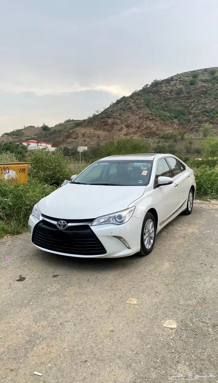 كامري 2016 GLX السعر على السوم الصامل فقط يتواصل 0