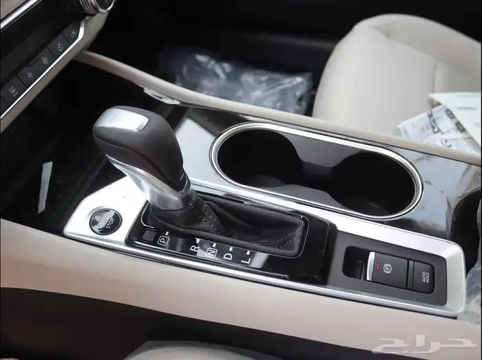 نيسان التيما SV نص فل 2026 5