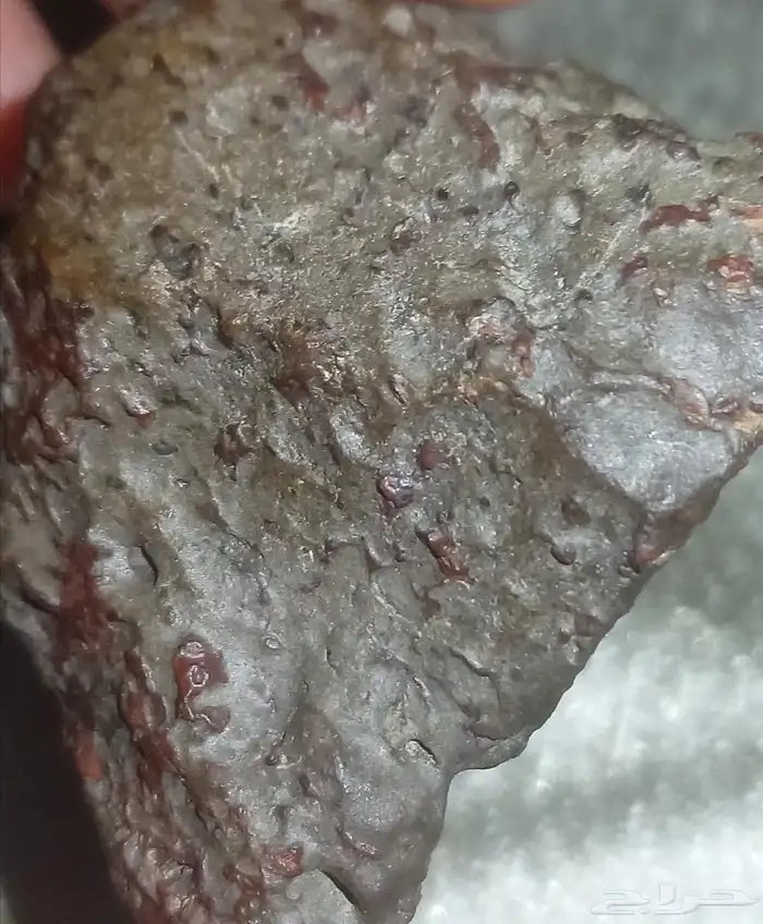 نيزك ..Red meteorite 3