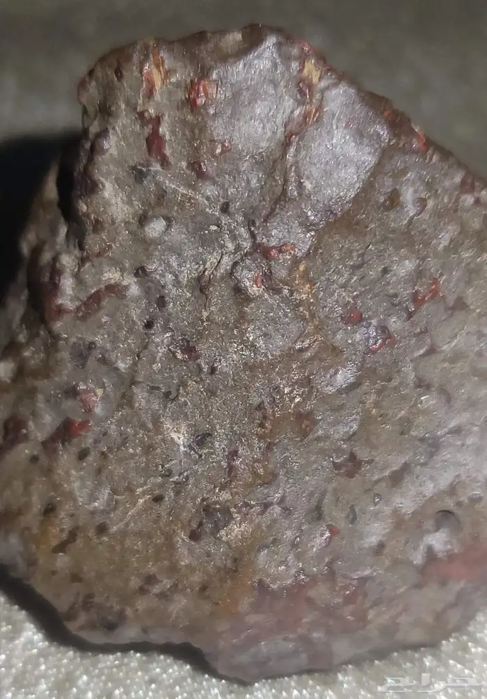 نيزك ..Red meteorite 2