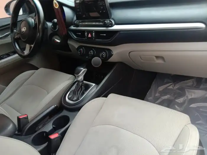 كيا سيراتو 2021 للبيع الصامل فقط يتواصل والبيع على السريع 7