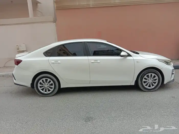 كيا سيراتو 2021 للبيع الصامل فقط يتواصل والبيع على السريع 2