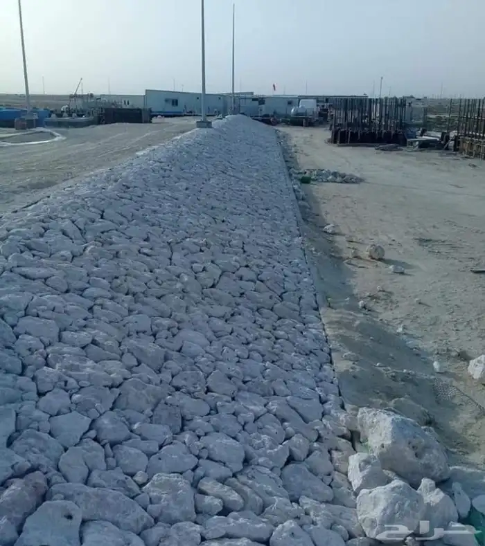 (تربة زراعي تربة دفان للعماير والاحواش حجارة بناء ) 4