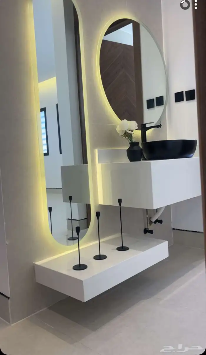 شقه علويه للبيع ب550 الف حي غرناطه المزاحمية 8