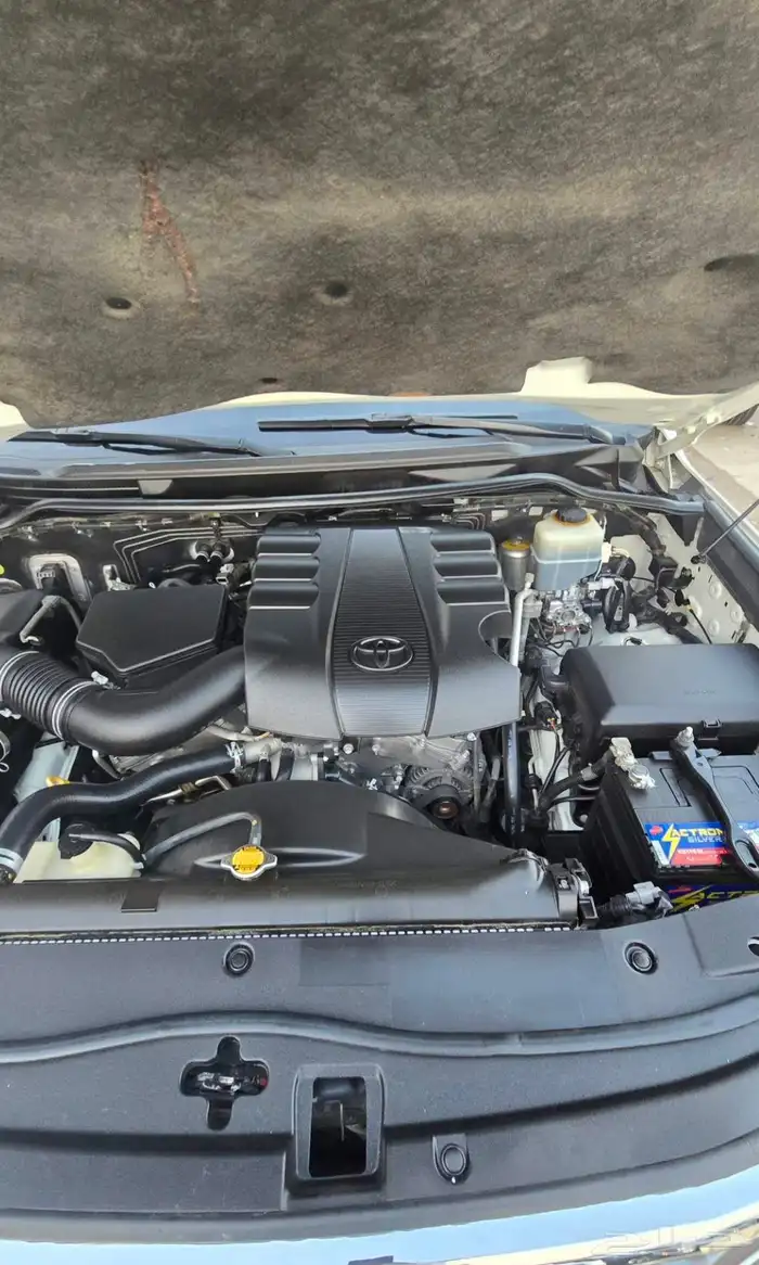 مكينة جكسار GXR V8 موديل 2013 0