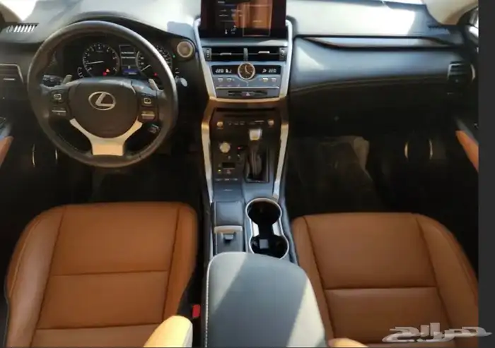 سياره لكزس 1