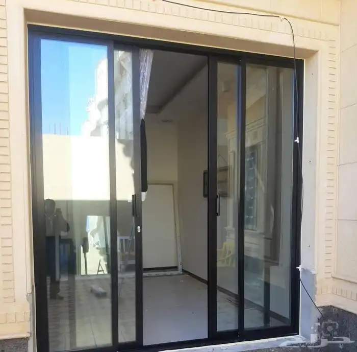 زجاج سكوريت والمنيوم 6