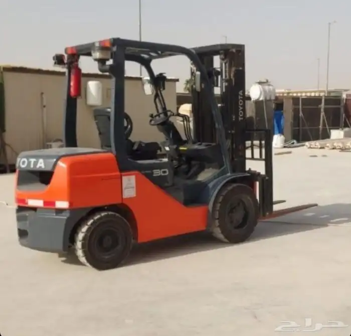 أبو فارس لجميع المعدات الثقيله للايجار يومي شهري سنوي 6