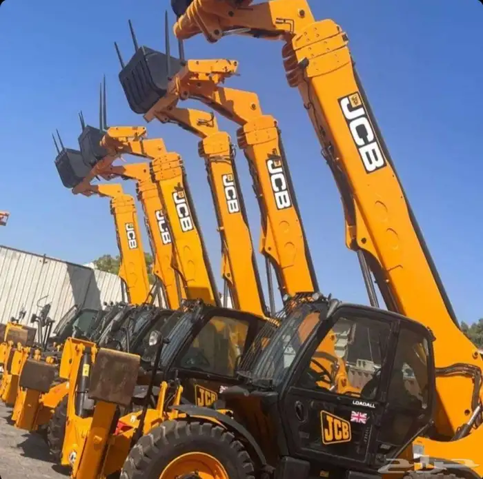 أبو فارس لجميع المعدات الثقيله للايجار يومي شهري سنوي 7