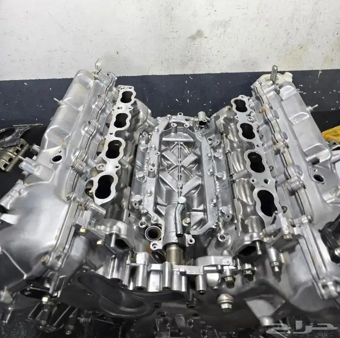 مكينة سكويا تندرا موديل 2013 . 2010 0