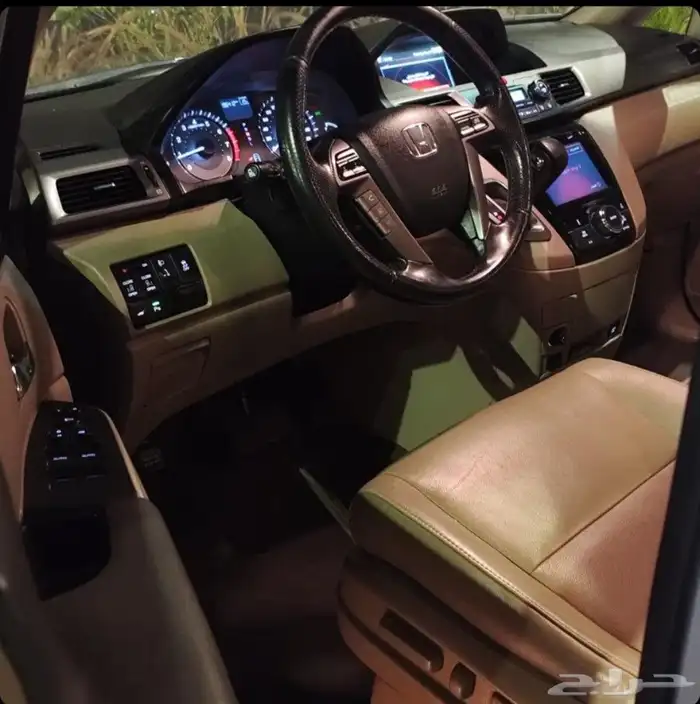 هوندا أوديسي 2016 فل كامل 6 سلندر ممشي 200 ألف كيلو 13