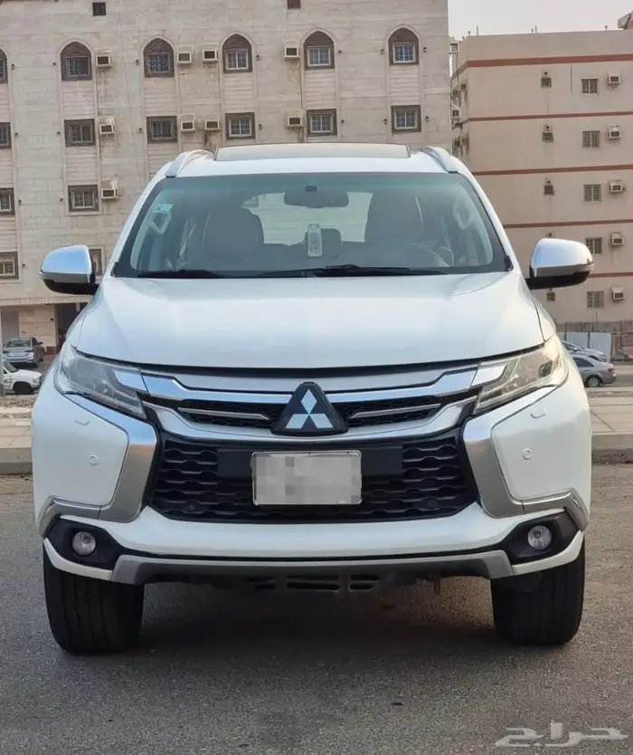 ميتسوبيشي مونتيرو 2018 فل لميتد سبورت 0