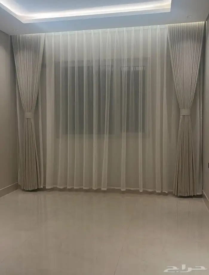 تفصيل كنب وستاير ويفي وستائر فندقيه باعلى المقاييس والجوده 18