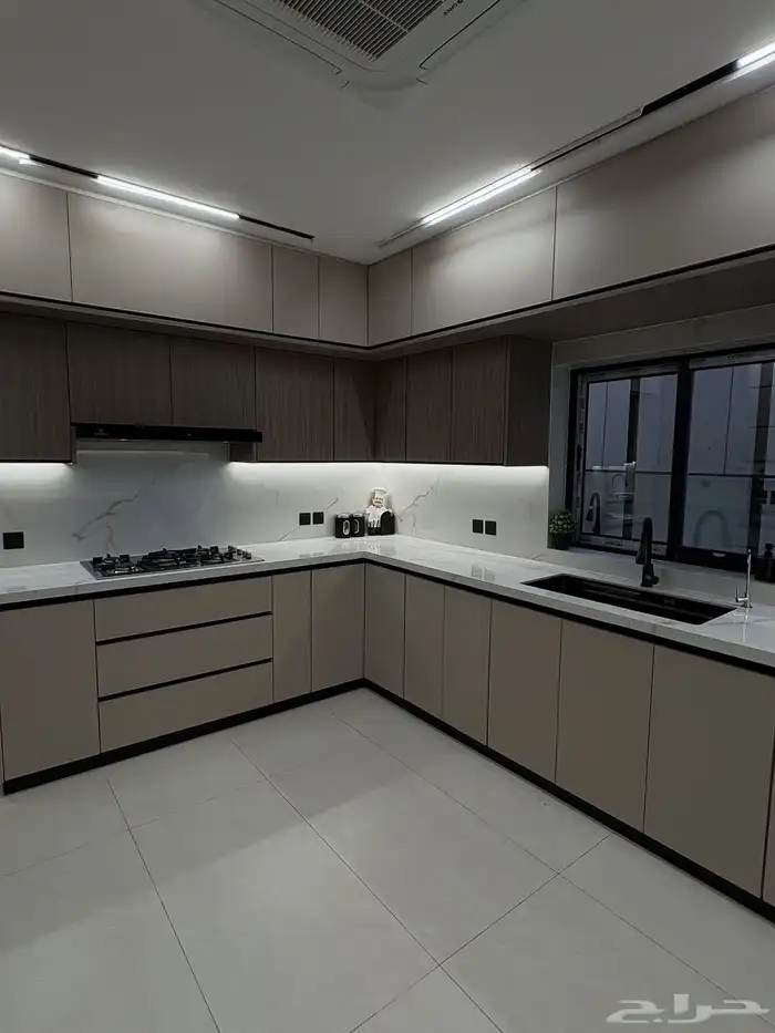 مطابخ فاخرة بلمسة عصرية الجديد في عالم المطابخ. 4