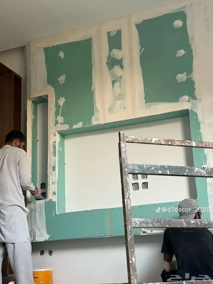 اصباغ وديكورات عوازل ورق جدران ترميم وديكوروصباغ 5