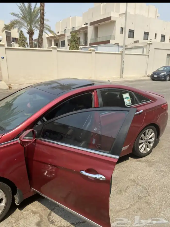 سوناتا 2012 ممشى 270 الف مكينة وقير بحالة جيدة 0