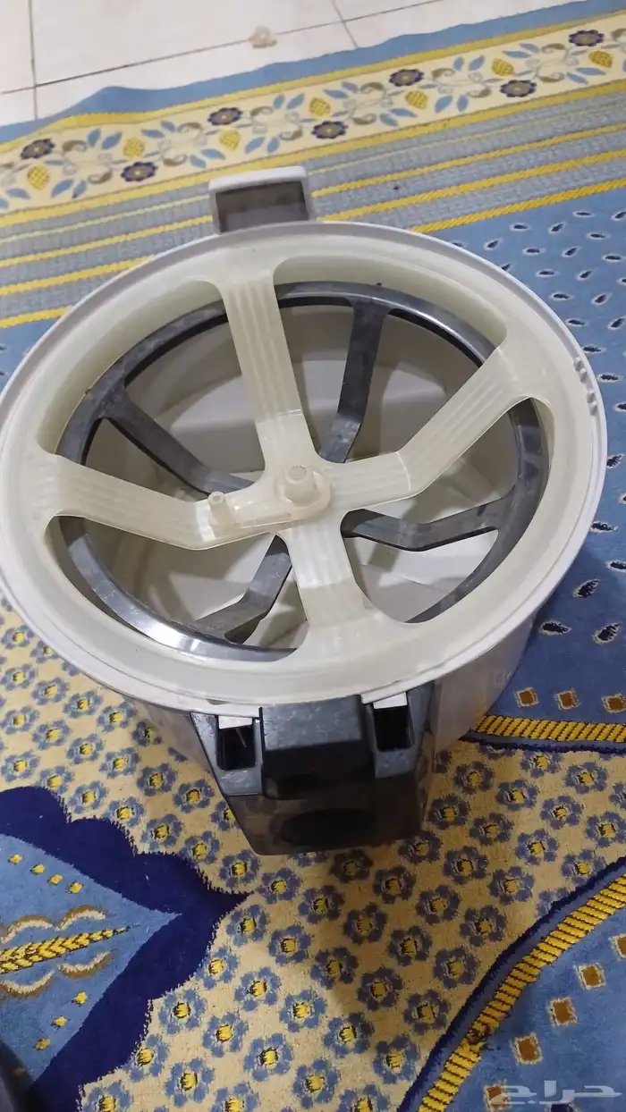 مكنسه كهربائيه غبار فقط قوه 220فولت 3