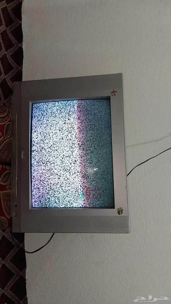 للبيع تلفزيون قديم نظيف و شغال 1