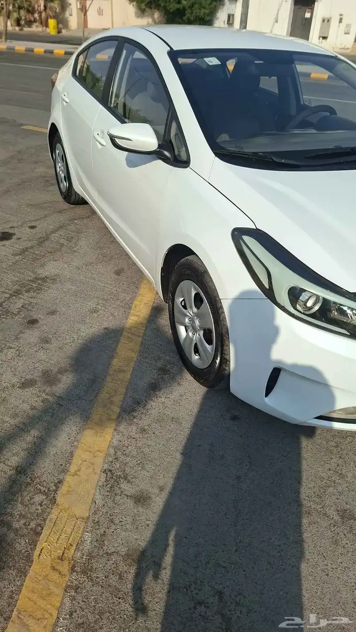 كيا سيراتو 2017 بحالة ممتازة جدا 4