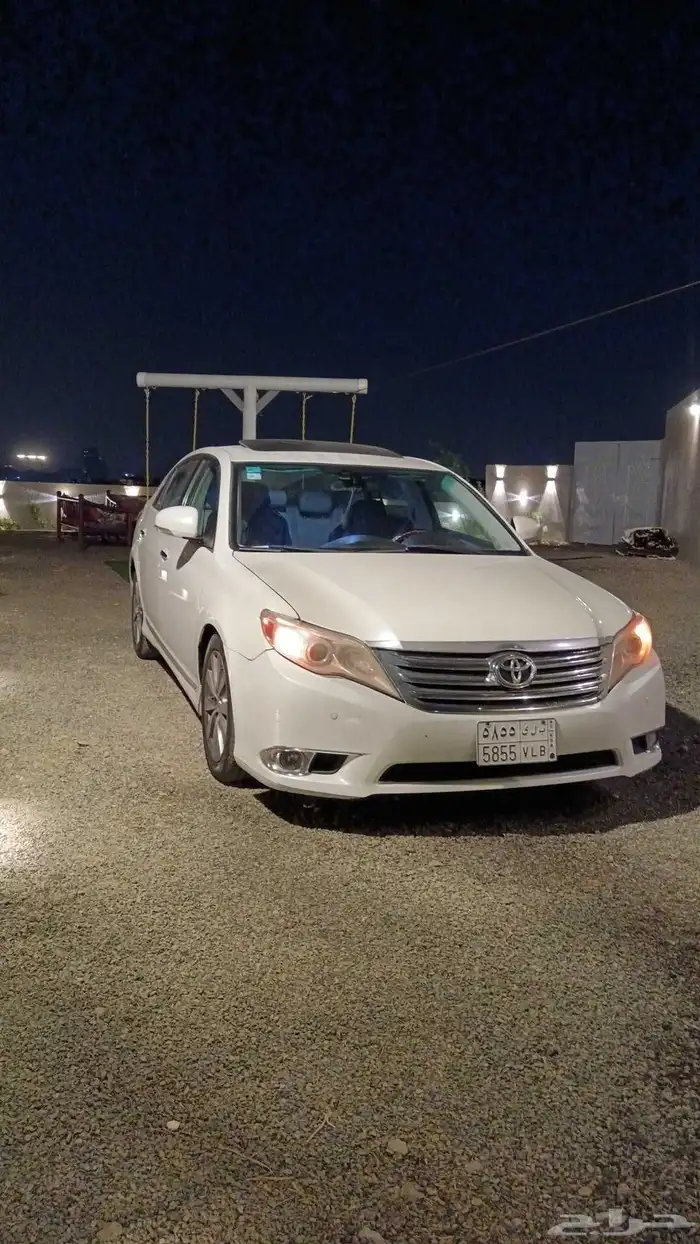 للبيع السياره افالون مديل 2012 ليمتيد 21