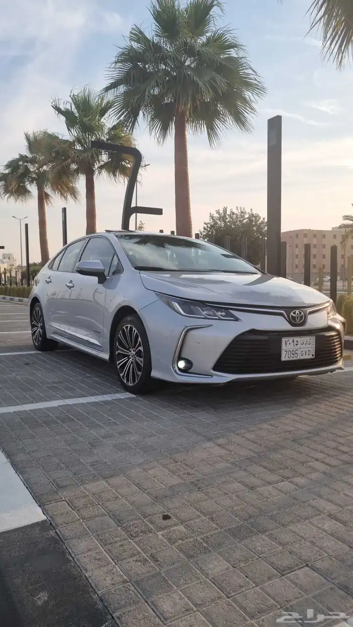 تيوتا كورلا للبيع موديل 2022فل كامل 3
