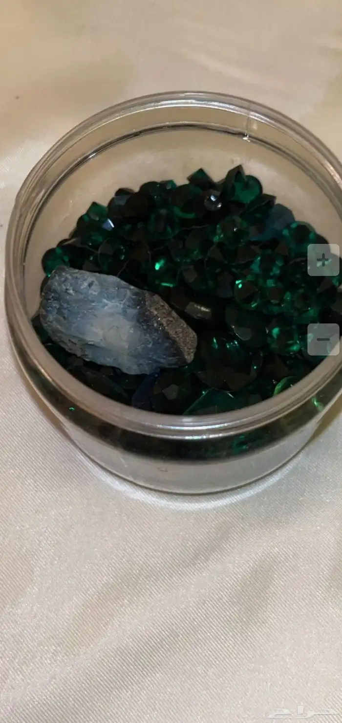 احجار كريمة مستوردة قديما 40