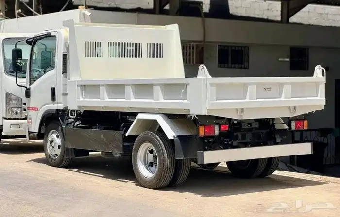 ايسوزو ديانا 5 طن قلاب 2025 متوفر أفراد ومؤسسات وشركات 2