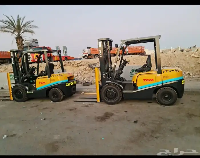 رافعه شوكية فوركلفت للايجار 1