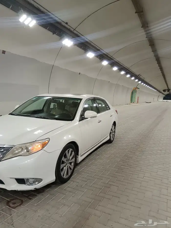 للبيع السياره افالون مديل 2012 ليمتيد 4