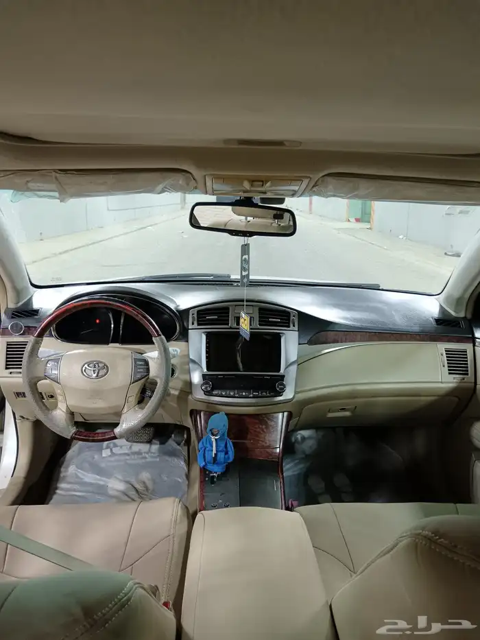 للبيع السياره افالون مديل 2012 ليمتيد 35