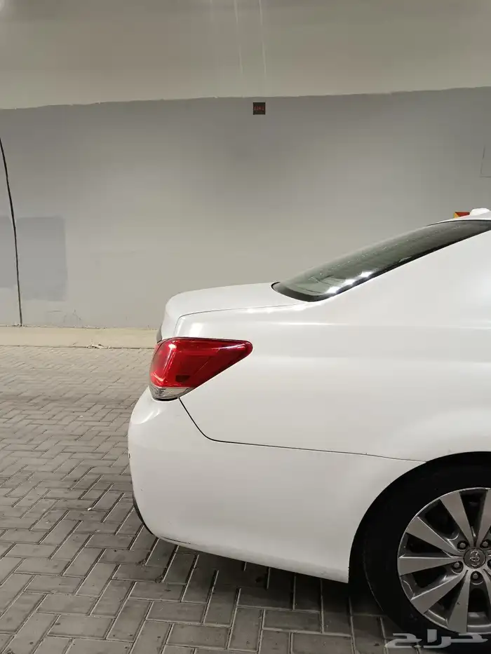 للبيع السياره افالون مديل 2012 ليمتيد 8