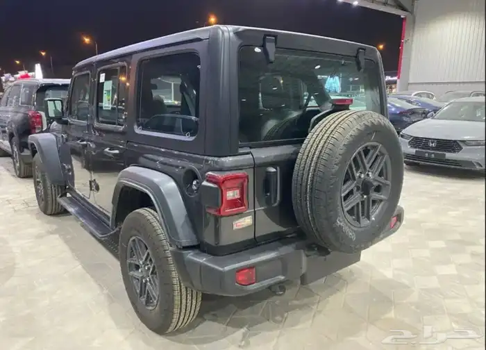 جيب رانجلر سبورت الليمتيد 2024 6