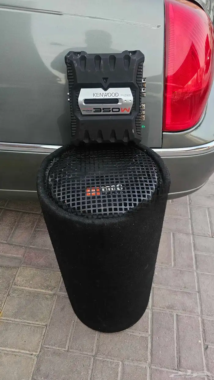 بازوكا Jbl 1000 واط مع منظم كنود 350 واط 0