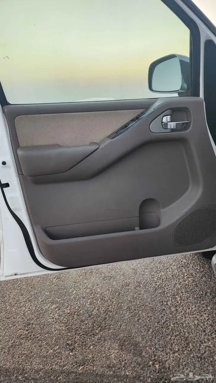 باثفندر موديل 2008 عداد 163الف مشروط بدي ومحركات 10