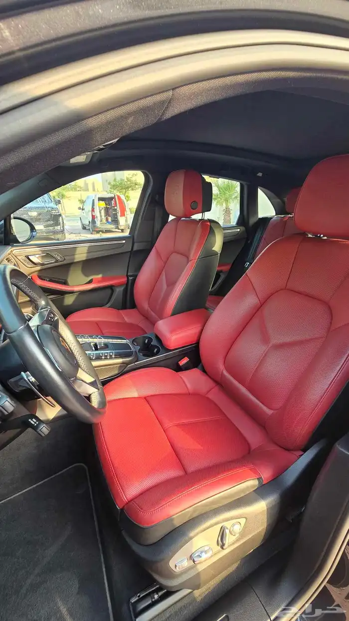 بورش مكان 2019 5