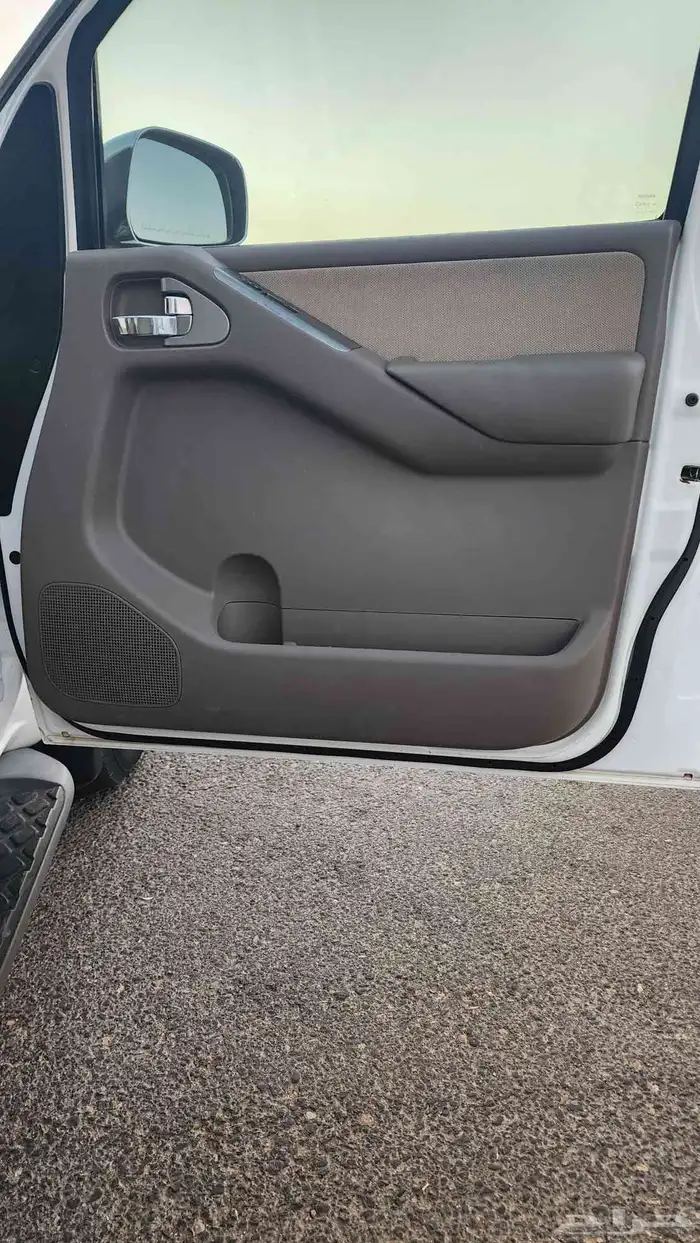 باثفندر موديل 2008 عداد 163الف مشروط بدي ومحركات 15