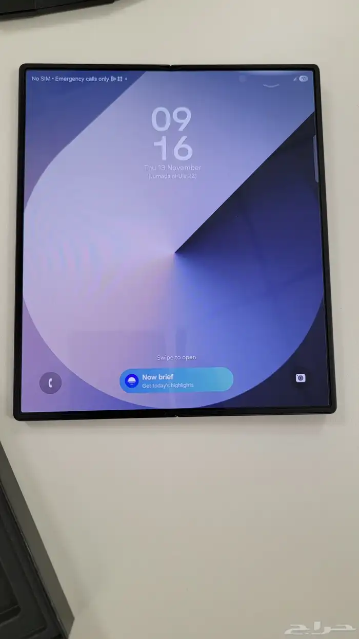 Samsung Galaxy Z Fold 6 256GB good as new 1