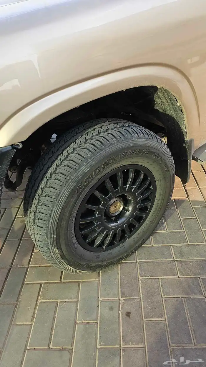 للبيع كفرات فريزا صيني 17 بدون جنوط 3