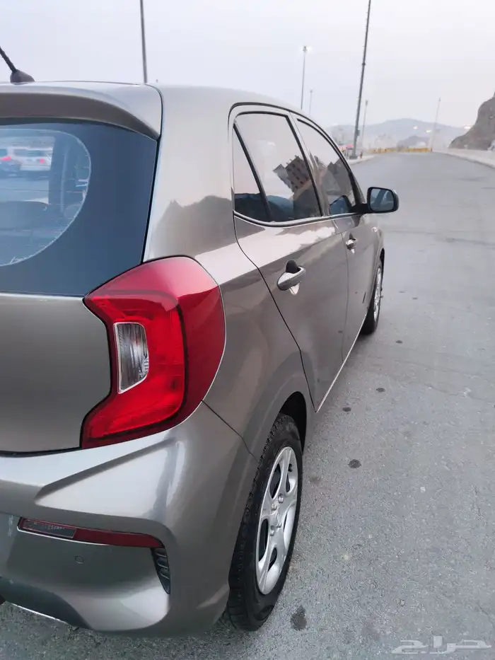 كيا مورينق (بيكانتو) 2021 9