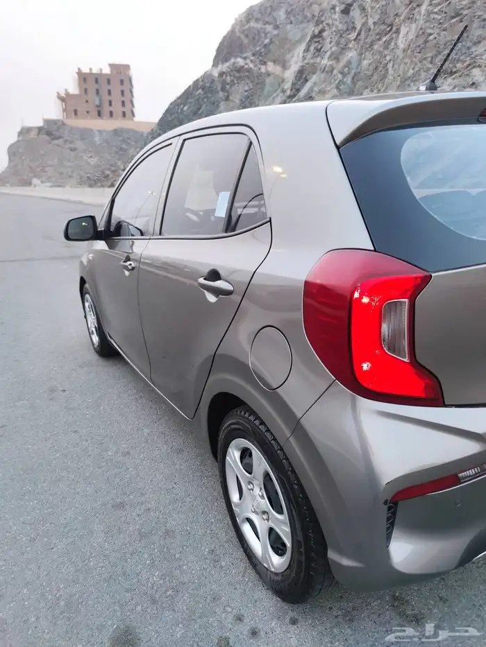 كيا مورينق (بيكانتو) 2021 8