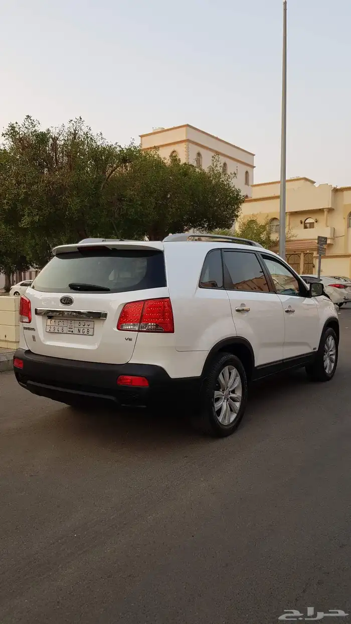 كيا سورنتو 2012 5