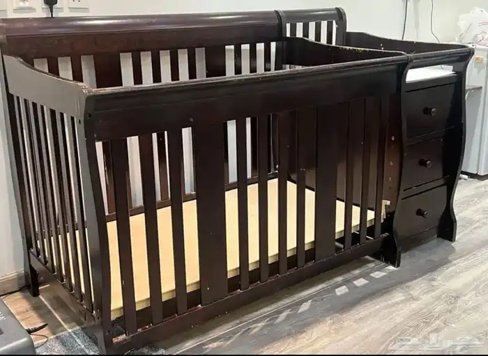 سرير أطفال من سنتر بوينت 2