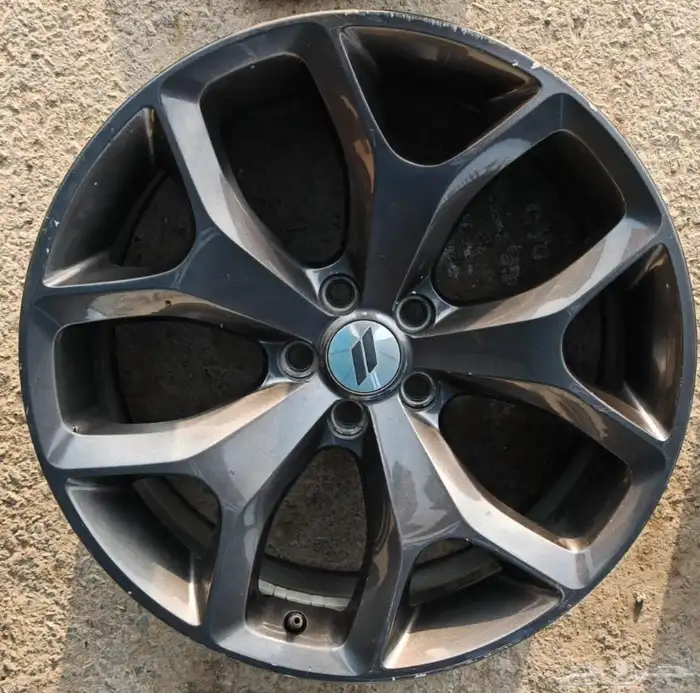 قطع تشارجر RT اصلية مستعملة كبوت جنوط صدام امامي وخلفي 0