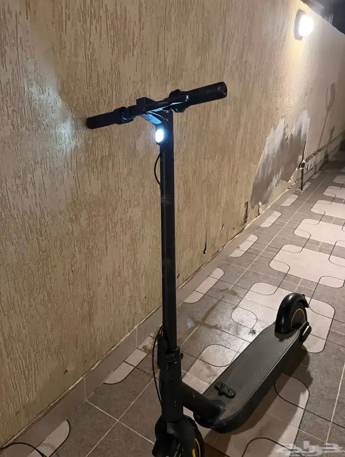 سكوتر كهربائي 0