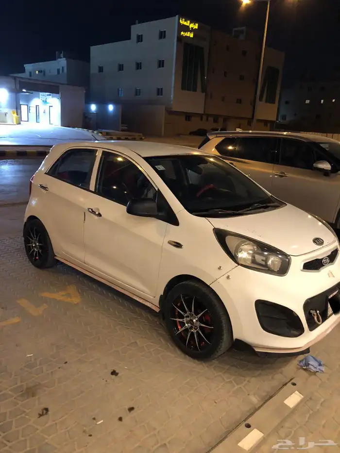 كيا بكانتو 2012نظيفه اورق جديده 0